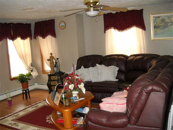 103 Massasoit Road Worcester, MA 01604 - Photo 3 of 4 Gallery Image 3