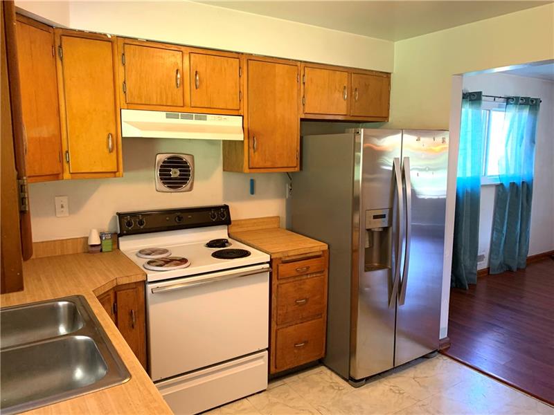 535 Country Club Road Washington, PA 15301 - Photo 6 of 16 Gallery Image 6