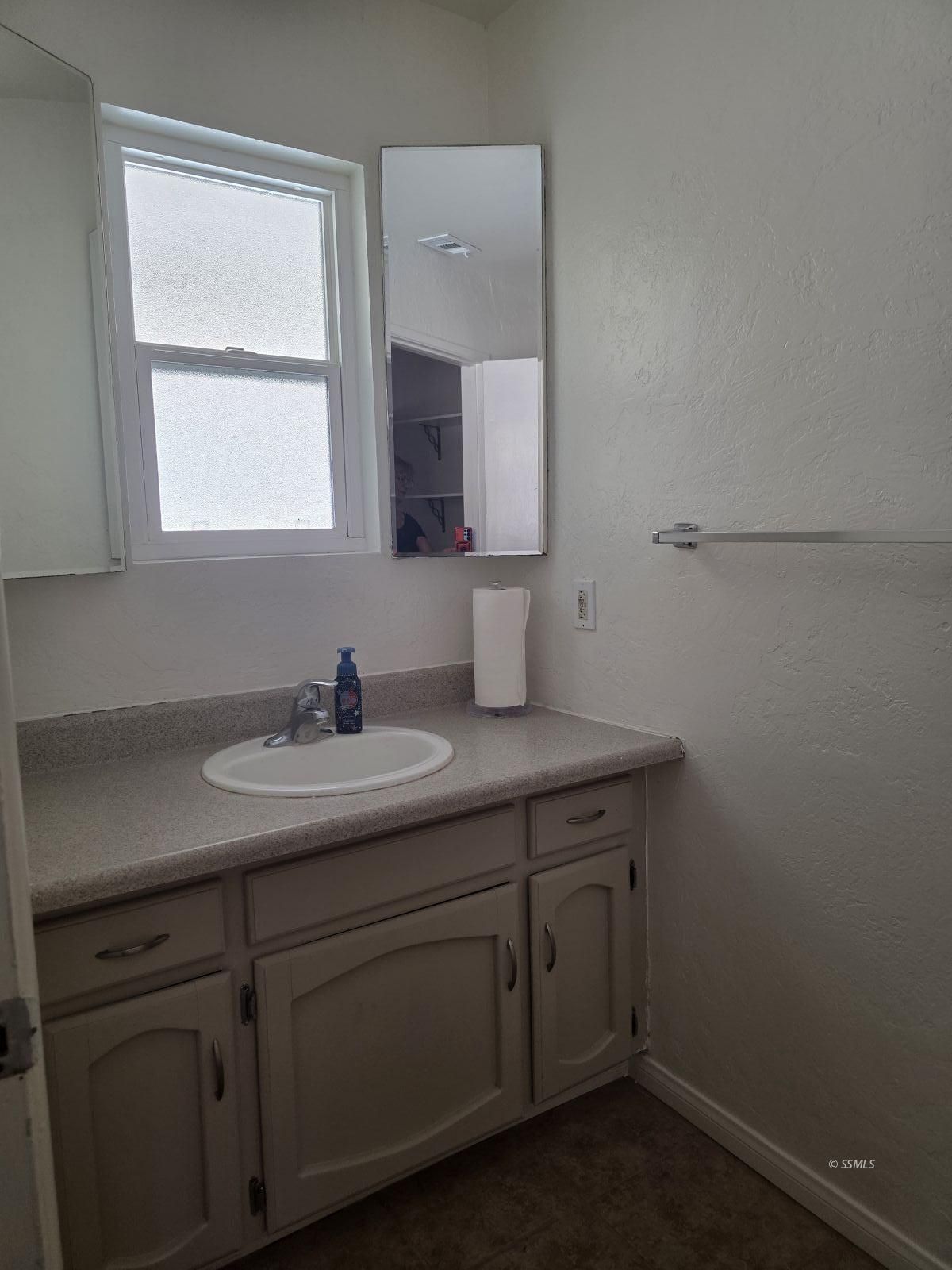 1236 West Langley Avenue Ridgecrest, CA 93555 - Photo 31 of 35 Gallery Image 31