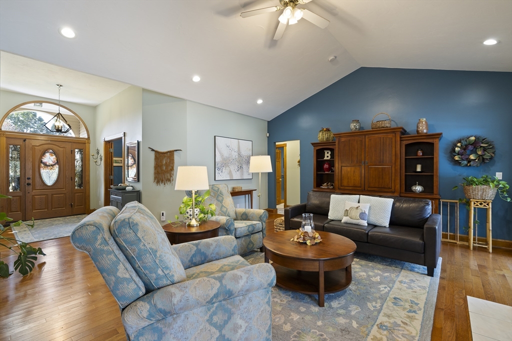 21 Thompson Pond Road Spencer, MA 01562 - Photo 16 of 42