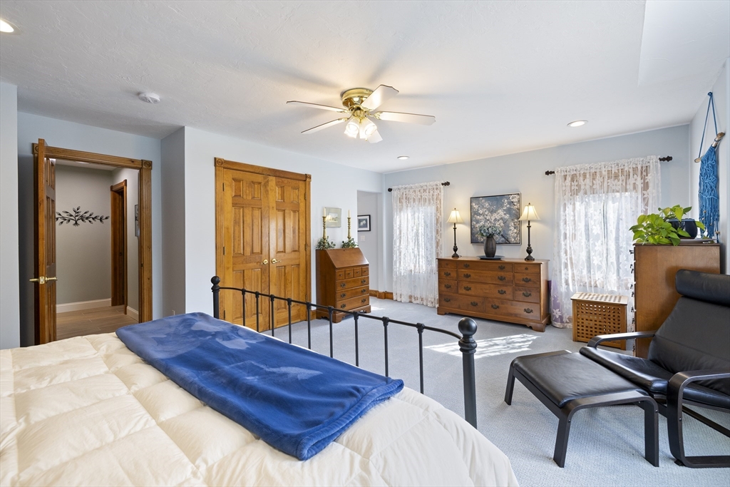 21 Thompson Pond Road Spencer, MA 01562 - Photo 20 of 42