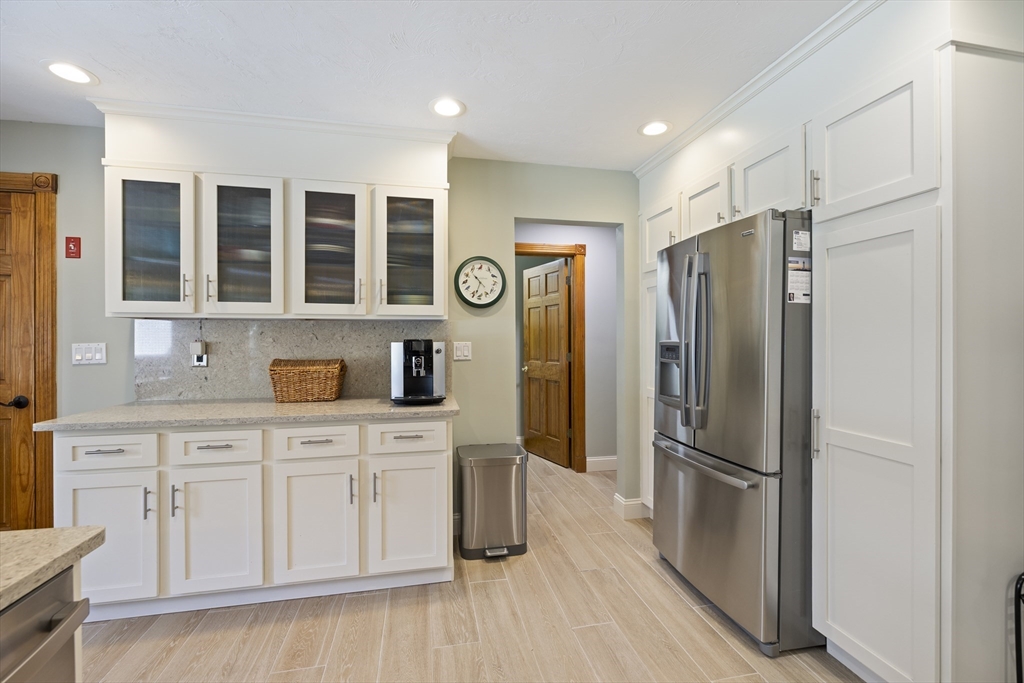 21 Thompson Pond Road Spencer, MA 01562 - Photo 10 of 42