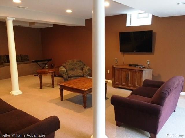 5259 Park Ridge Drive West Bloomfield, MI 48323 - Photo 32 of 39