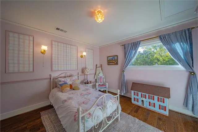 $1,299,900 | 722 Tenna Loma Court, Dallas, TX 75208