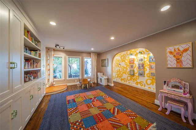 $1,299,900 | 722 Tenna Loma Court, Dallas, TX 75208