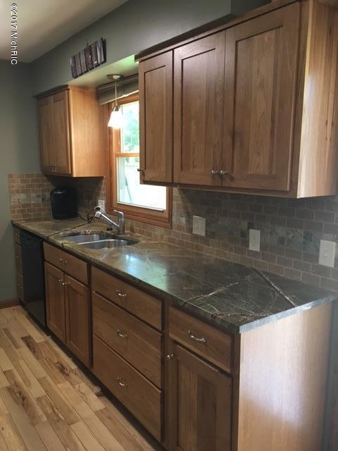 331 Forrest Street Wayland, MI 49348 - Photo 4 of 5 IMG_3071