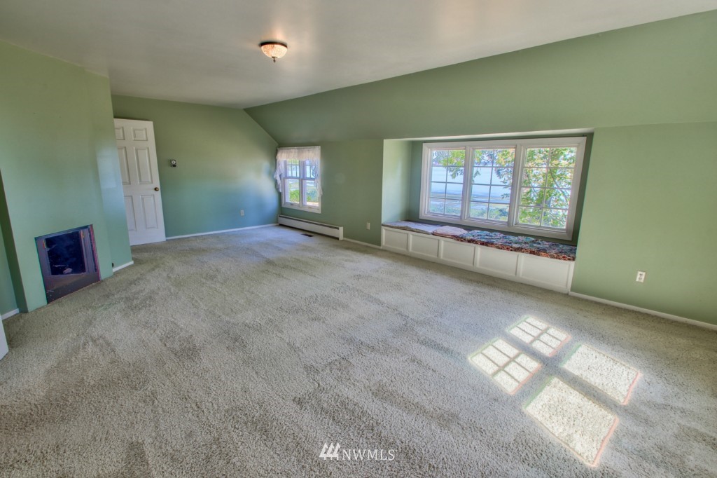 10219 Halloran Road Bow, WA 98232 - Photo 7 of 22 Gallery Image 7