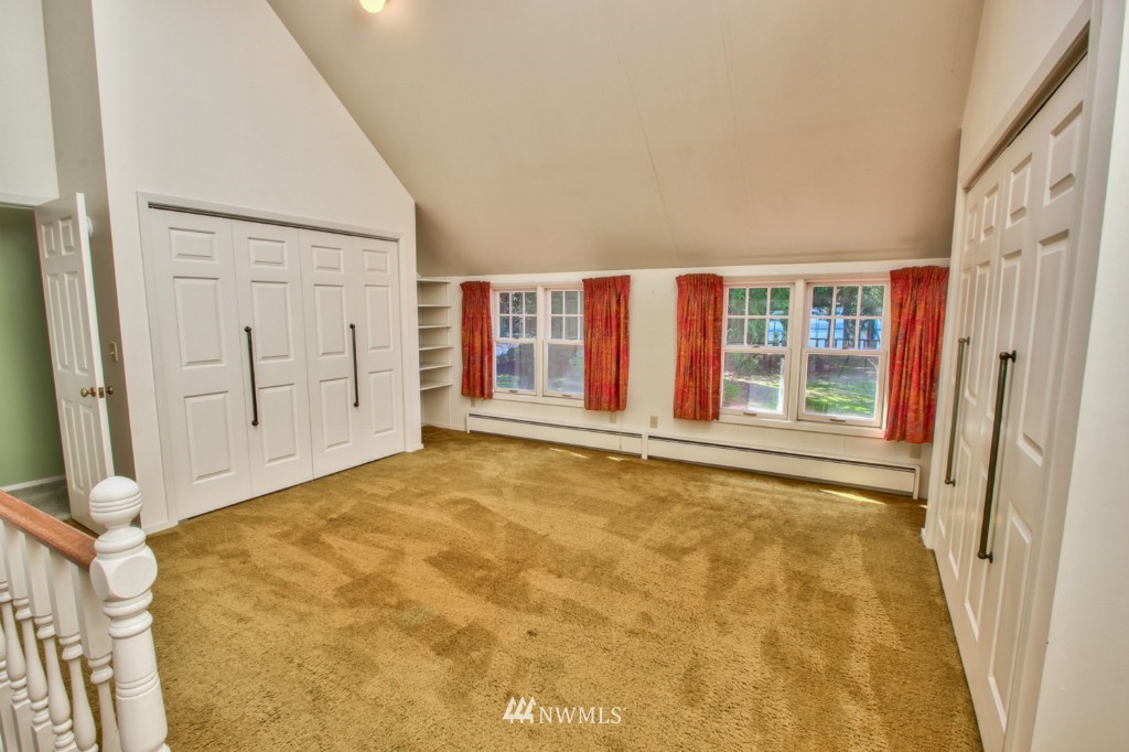 10219 Halloran Road Bow, WA 98232 - Photo 9 of 22 Gallery Image 9