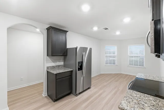 $1,800 | 345 Lone Mountain Drive, Katy, TX 77493