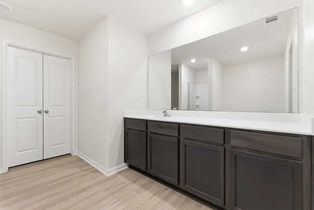 $1,800 | 345 Lone Mountain Drive, Katy, TX 77493