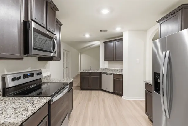 $1,800 | 345 Lone Mountain Drive, Katy, TX 77493