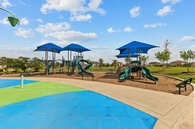 $1,800 | 345 Lone Mountain Drive, Katy, TX 77493