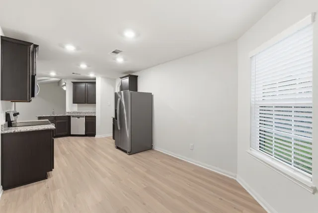 $1,800 | 345 Lone Mountain Drive, Katy, TX 77493