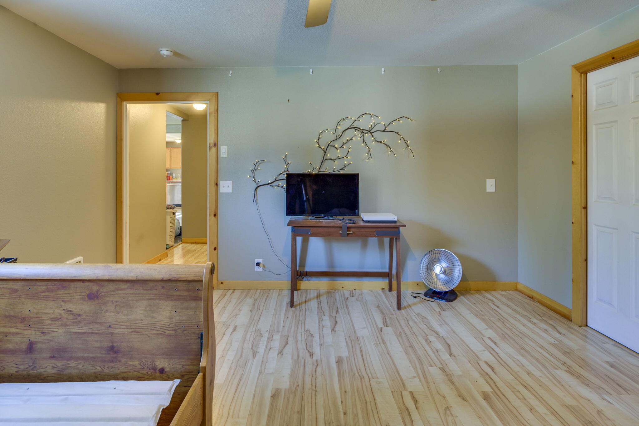 16412 Burgess Road La Pine, OR 97739 - Photo 18 of 27 28-web-or-mls-16412 Burgess Rd, La Pine-