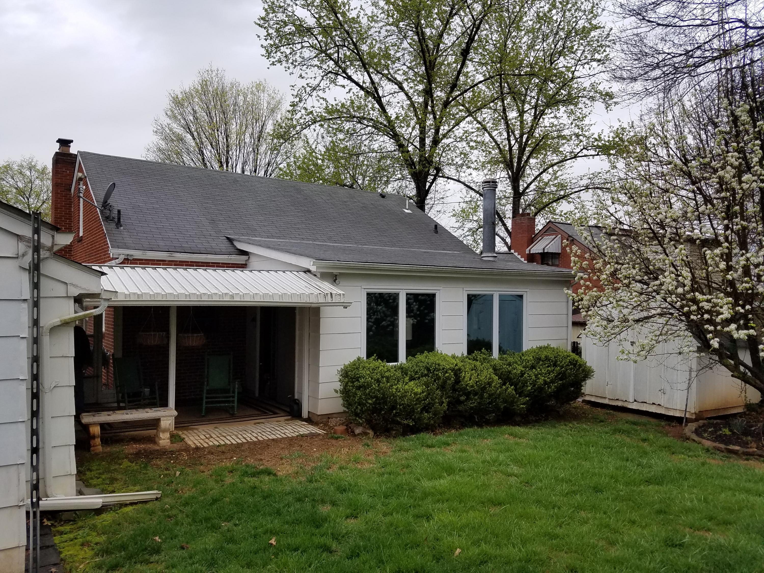 2344 Howard Road Southwest Roanoke, VA 24015 - Photo 14 of 60 20170331_095842