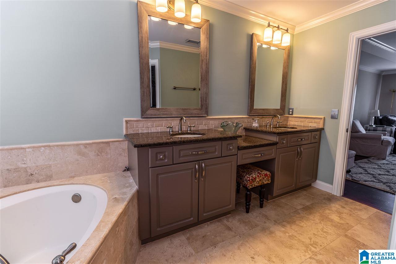 1001 Keith Cove Birmingham, AL 35242 - Photo 17 of 30