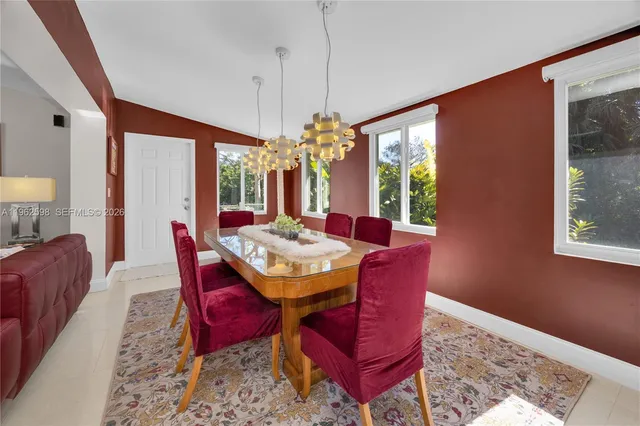 $2,300,000 | 11625 Southwest 70th Avenue, Pinecrest, FL 33156