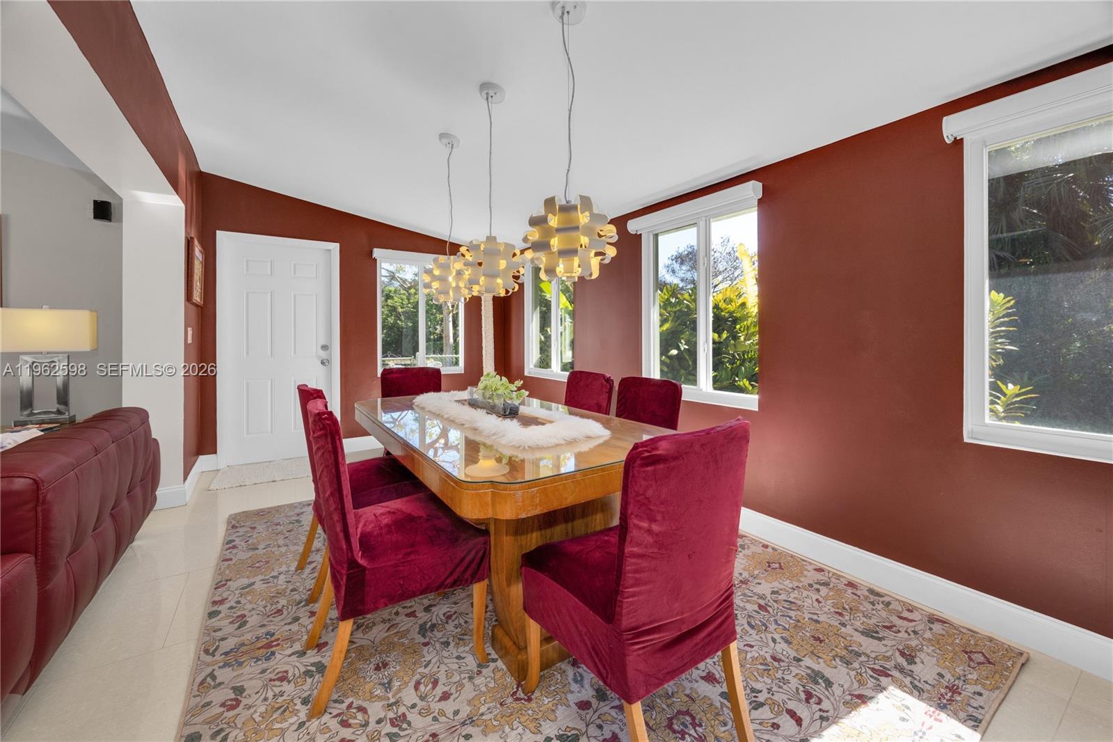 11625 Southwest 70th Avenue Pinecrest, FL 33156 - Photo 9 of 30