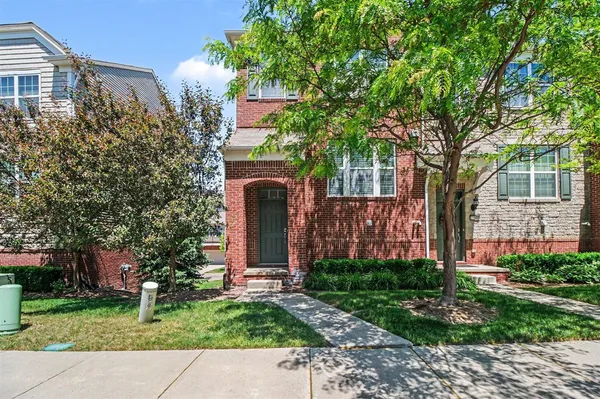 $2,300 | 27902 Hopkins Drive, Novi, MI 48377