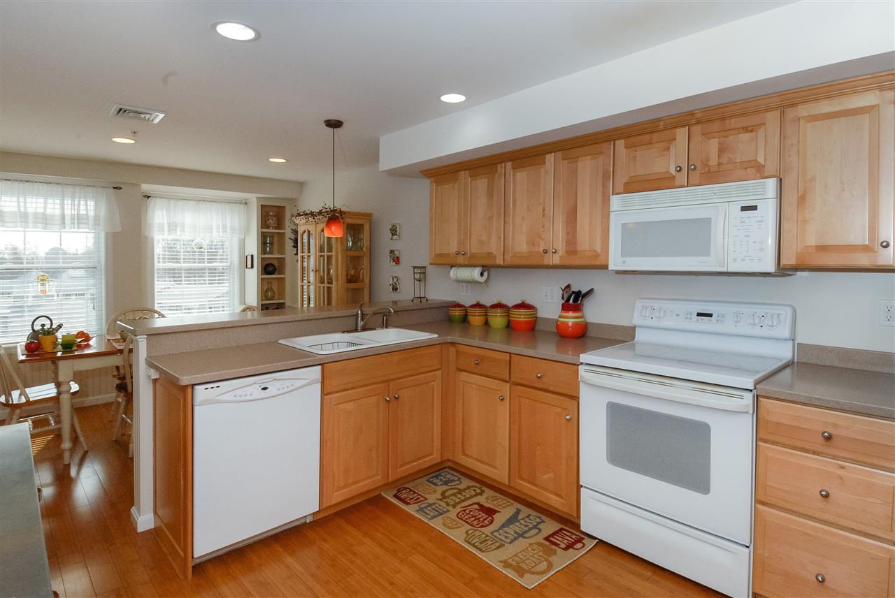 105 Winnacunnet Road, Unit 12 Hampton, NH 03842 - Photo 7 of 24