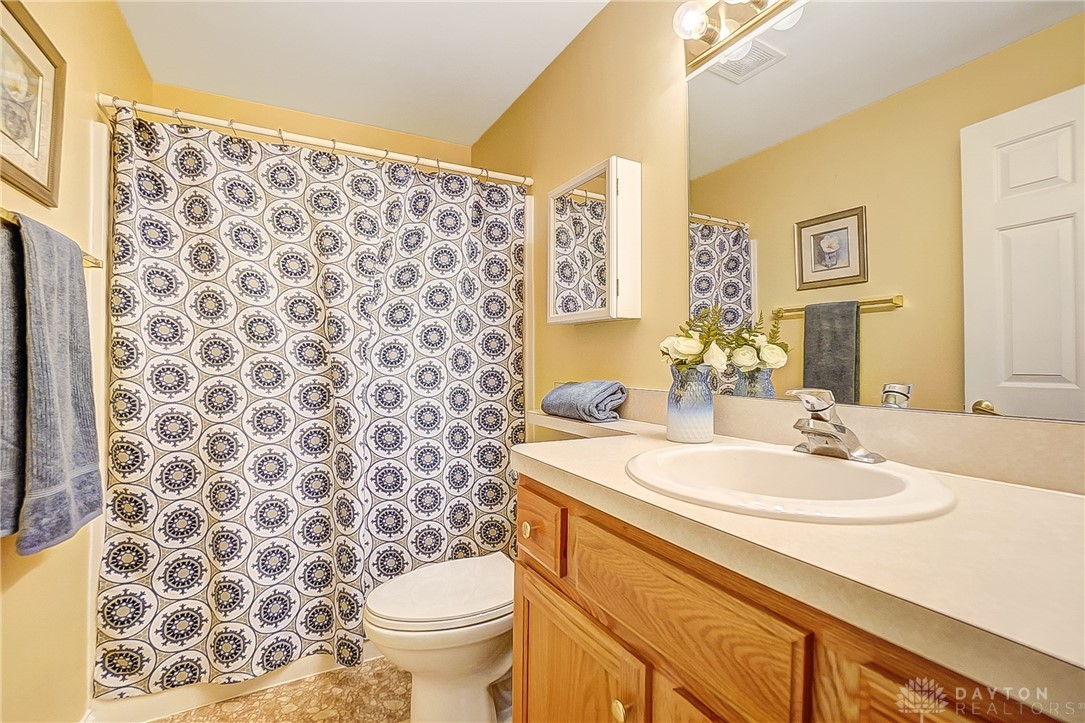 3170 East Stroop Road, Unit 215 Dayton, OH 45440 - Photo 18 of 28
