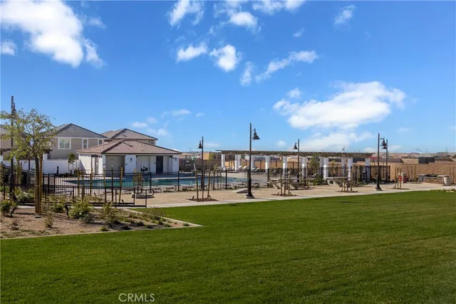 $583,990 | 16573 Bottlebrush Lane, Unit 2, Fontana, CA 92336