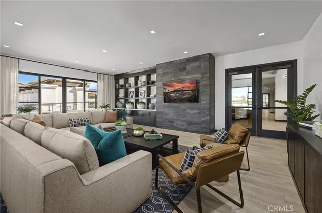 $583,990 | 16573 Bottlebrush Lane, Unit 2, Fontana, CA 92336