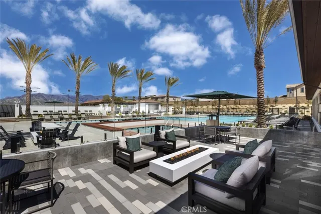 $583,990 | 16573 Bottlebrush Lane, Unit 2, Fontana, CA 92336