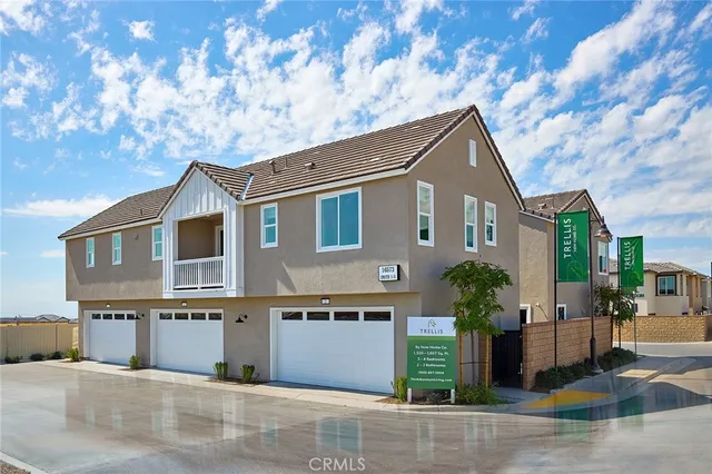 $583,990 | 16573 Bottlebrush Lane, Unit 2, Fontana, CA 92336