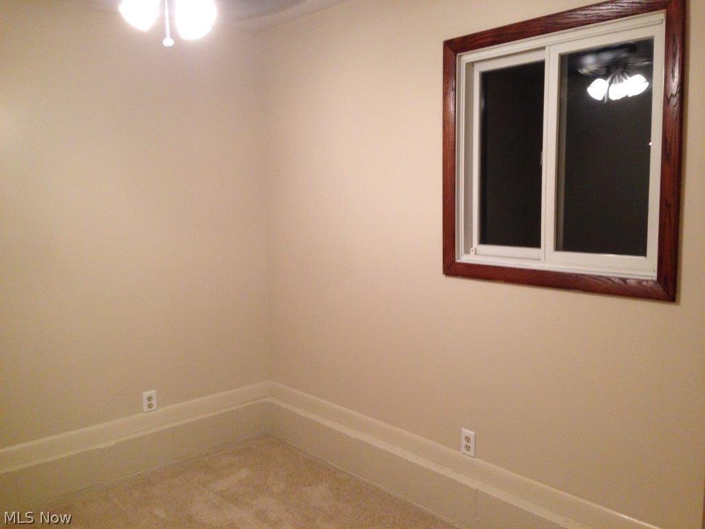 654 Dolton Road Akron, OH 44312 - Photo 11 of 25 Gallery Image 11