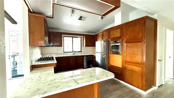 $110,500 | 530 West Devonshire Avenue, Unit 65, Hemet, CA 92543
