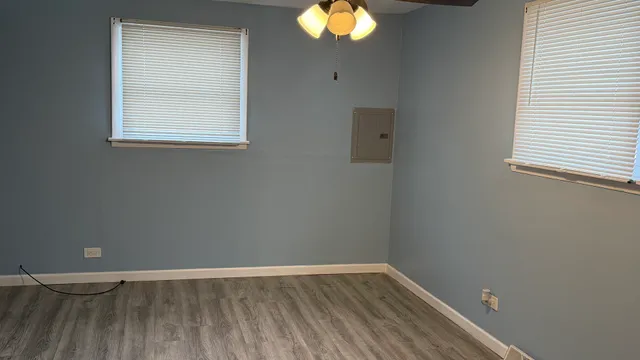 $2,700 | 4056 West 89th Place, Hometown, IL 60456