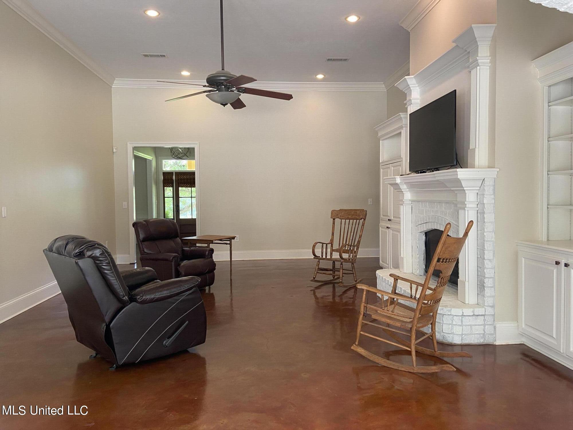 691 Hoy Road Madison, MS 39110 - Photo 18 of 47 Den