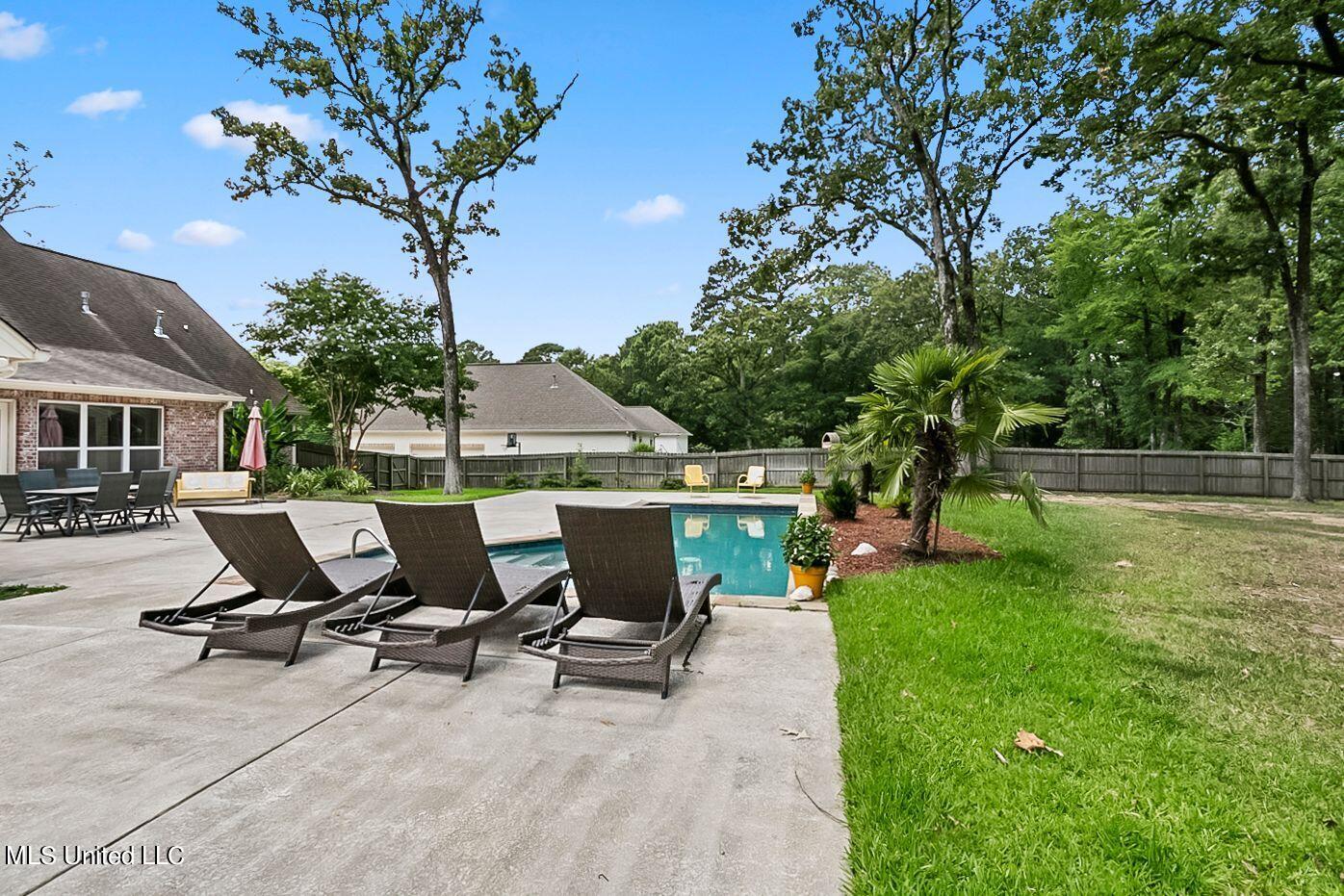 691 Hoy Road Madison, MS 39110 - Photo 47 of 47 backyard 3