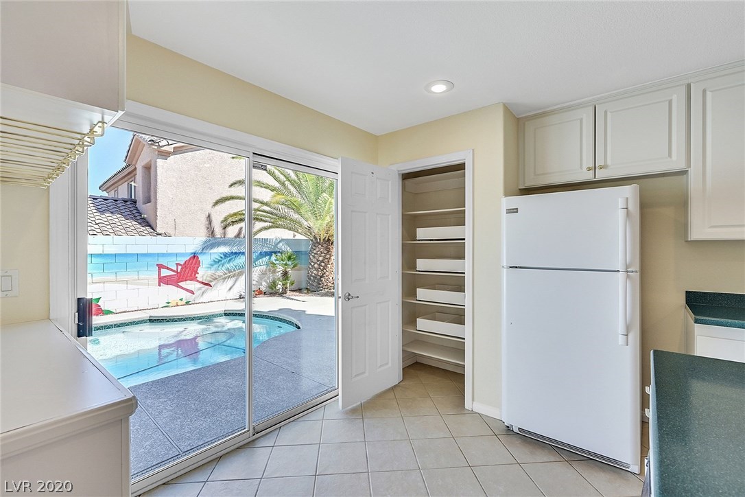 140 Rancho Maria Street Las Vegas, NV 89148 - Photo 12 of 49 Gallery Image 12