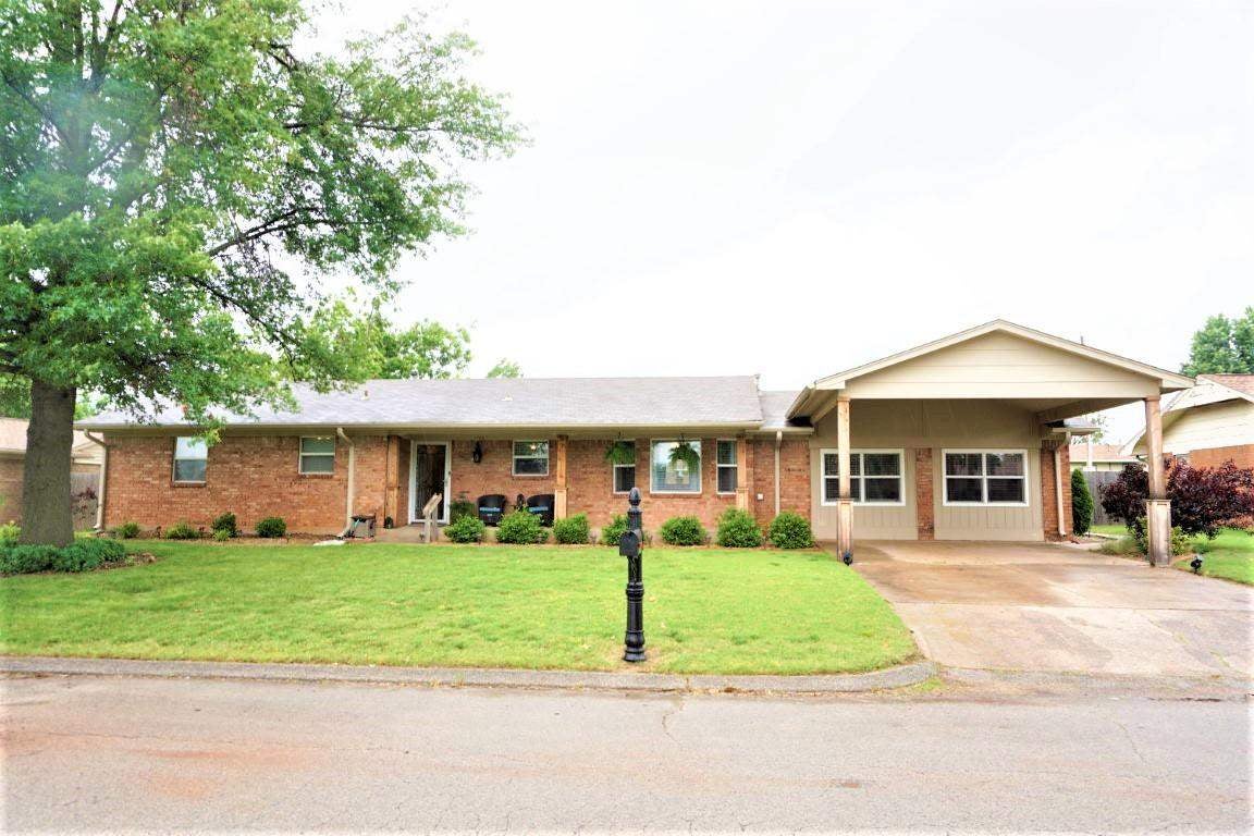 1705 North 12th Street Perry, OK 73077 - Photo 1 of 35 Gallery Image 1