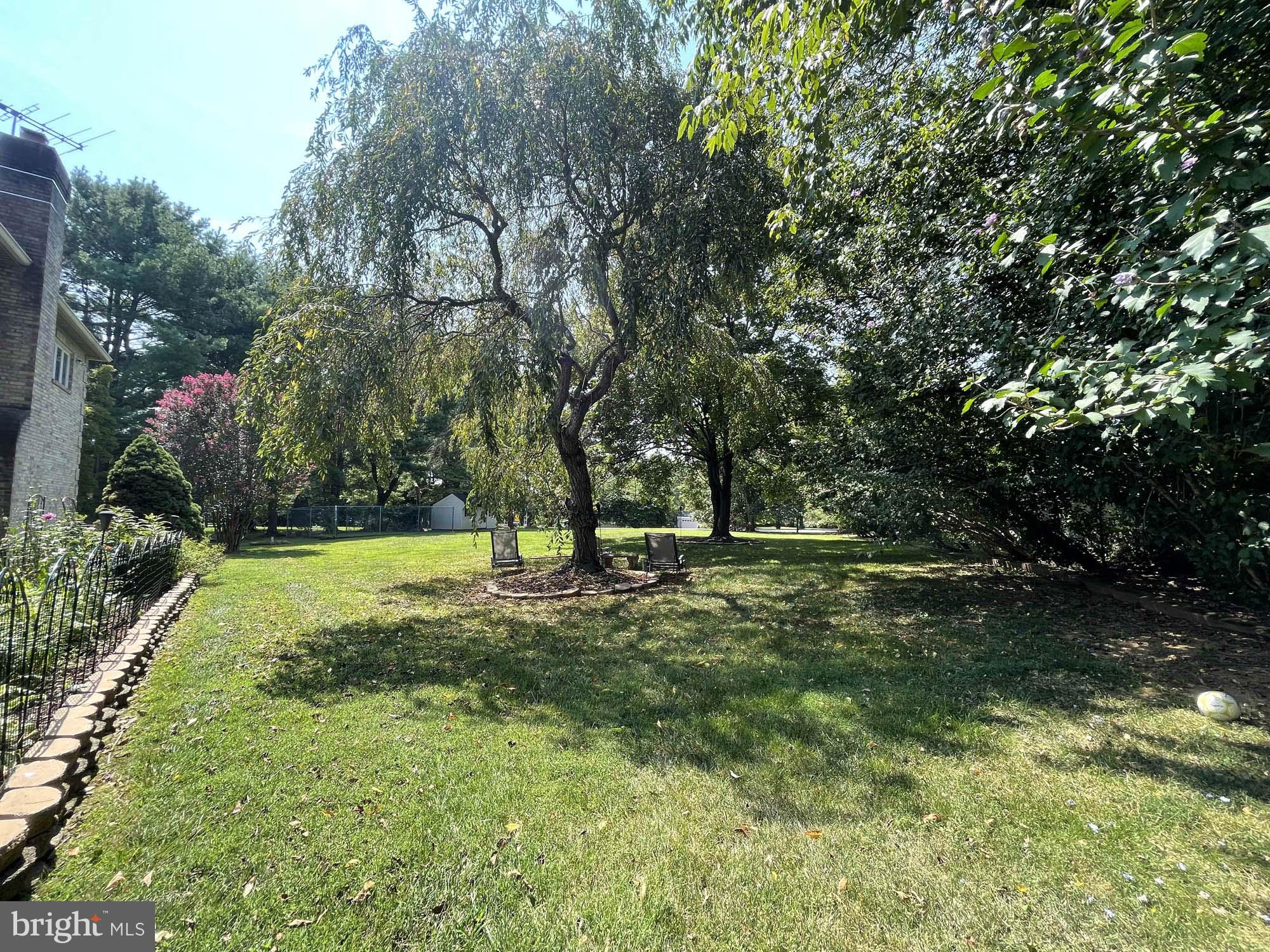 2053 Mayflower Drive Silver Spring, MD 20905 - Photo 4 of 34