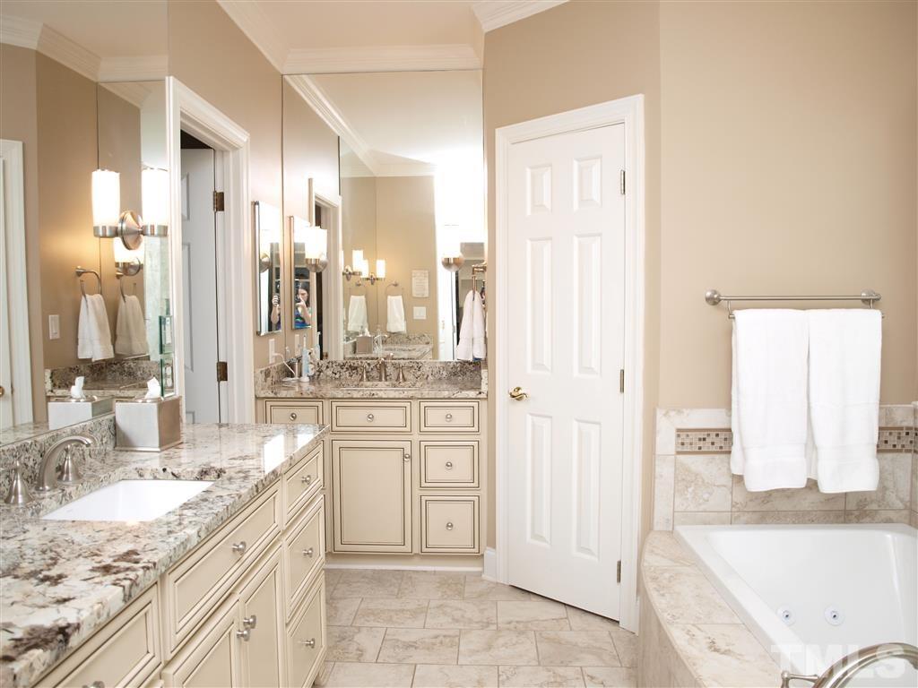 3820 White Chapel Way Raleigh, NC 27615 - Photo 11 of 23 Gallery Image 11