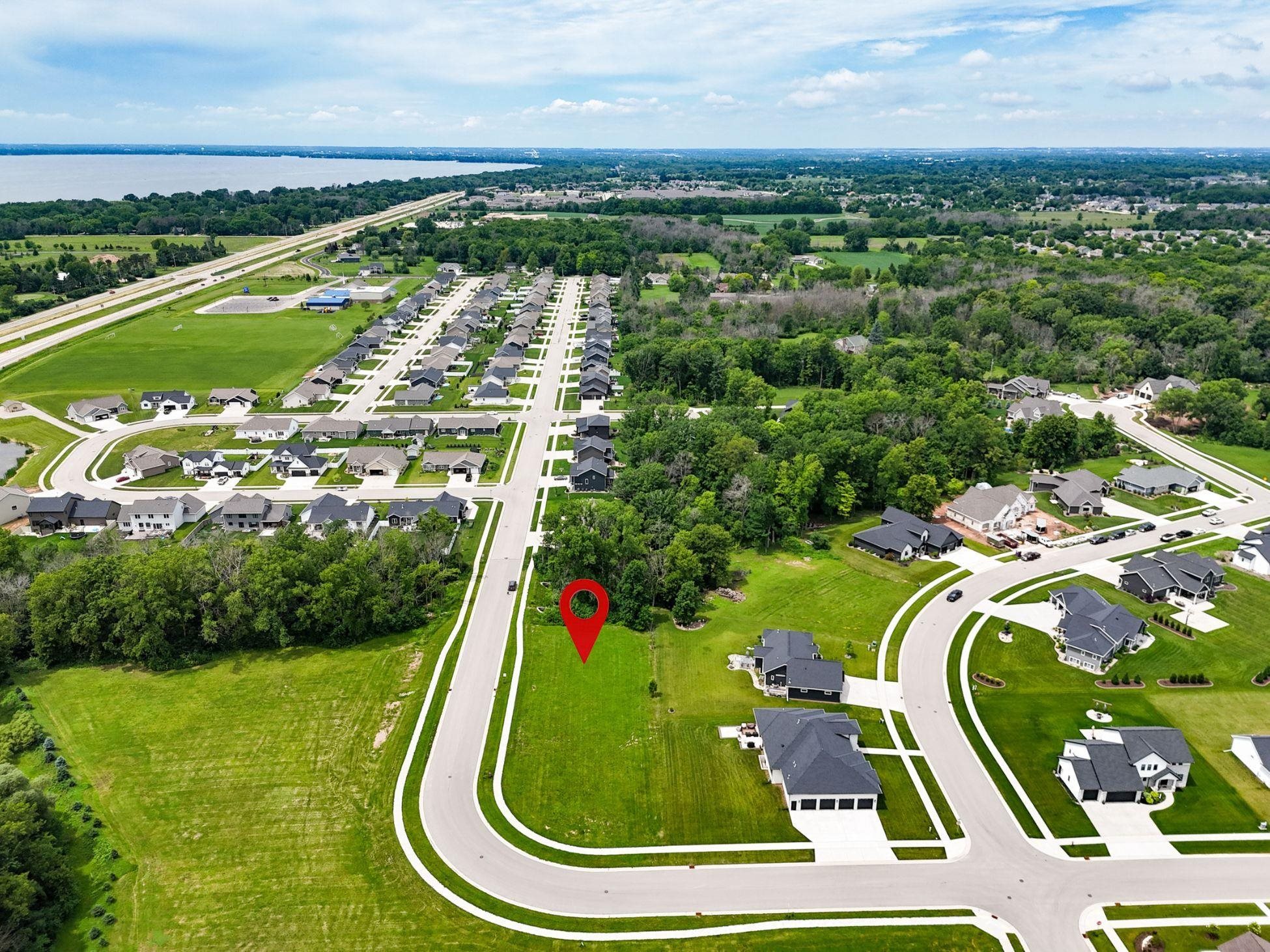 Ryford Street Menasha, WI 54952 - Photo 2 of 16