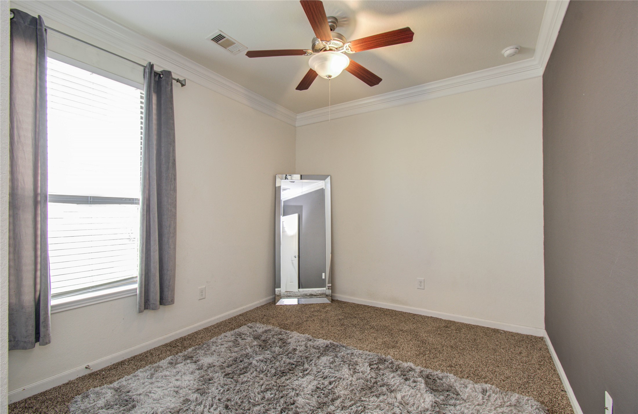 18707 Naples Ridge Court Katy, TX 77449 - Photo 8 of 39