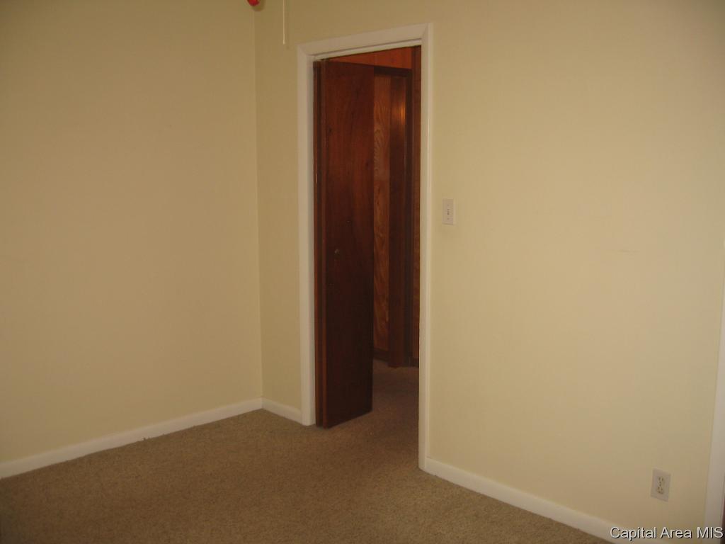 2802 South 11th Street Springfield, IL 62703 - Photo 9 of 20