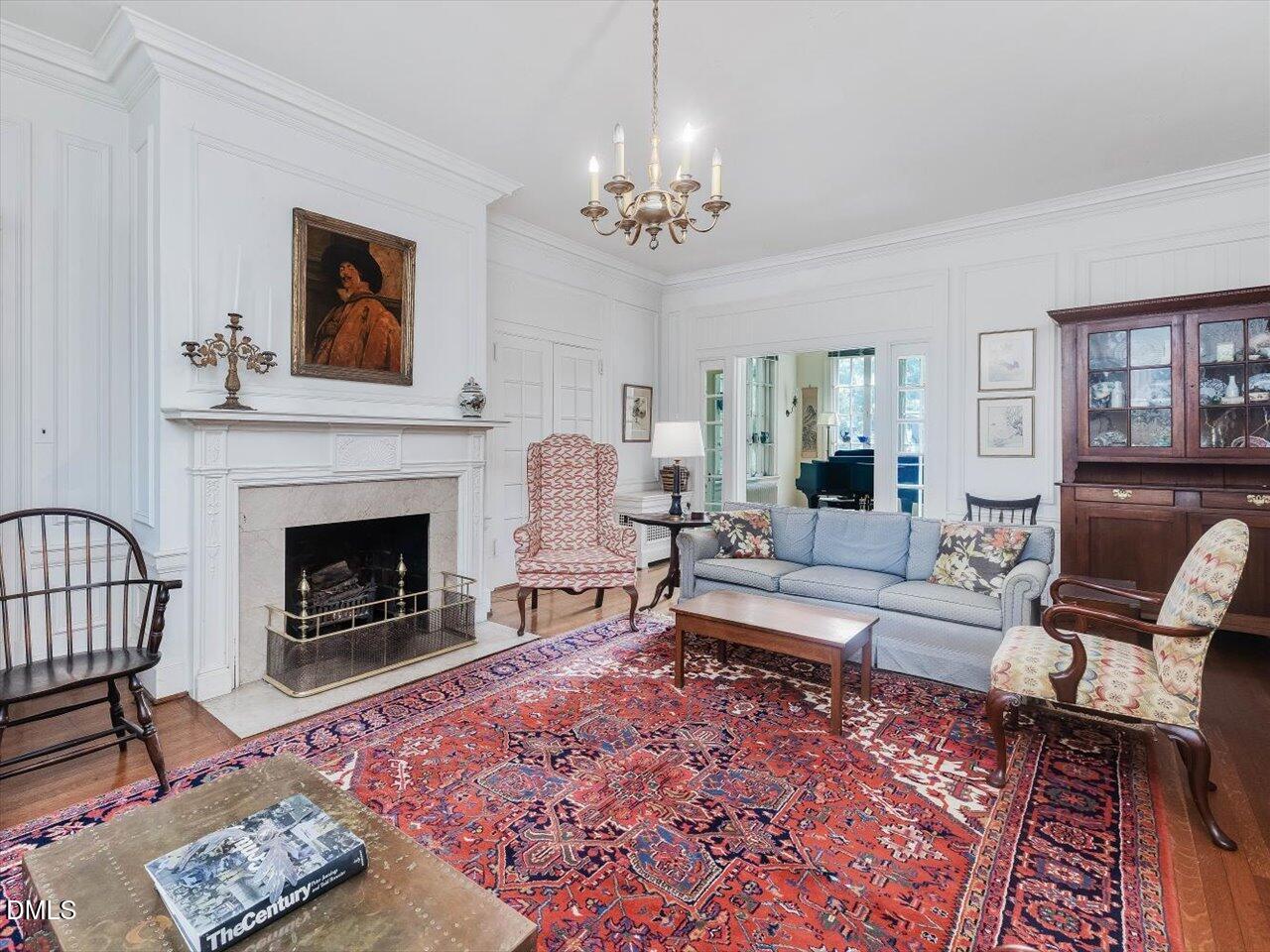 216-204 Hawthorne Road Raleigh, NC 27605 - Photo 11 of 28 216 Hawthorne