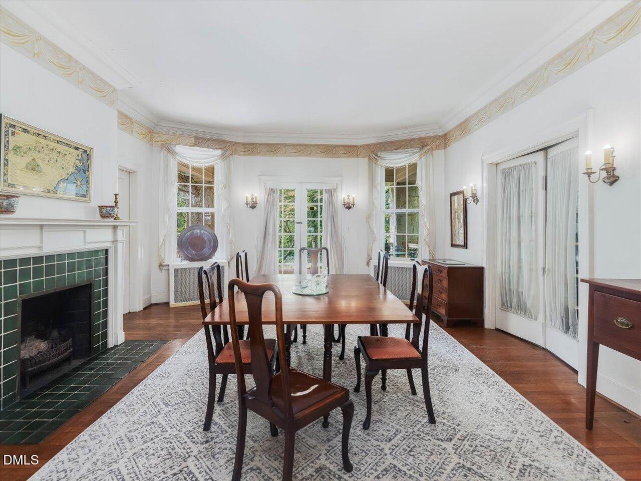 216-204 Hawthorne Road Raleigh, NC 27605 - Photo 15 of 28 216 Hawthorne