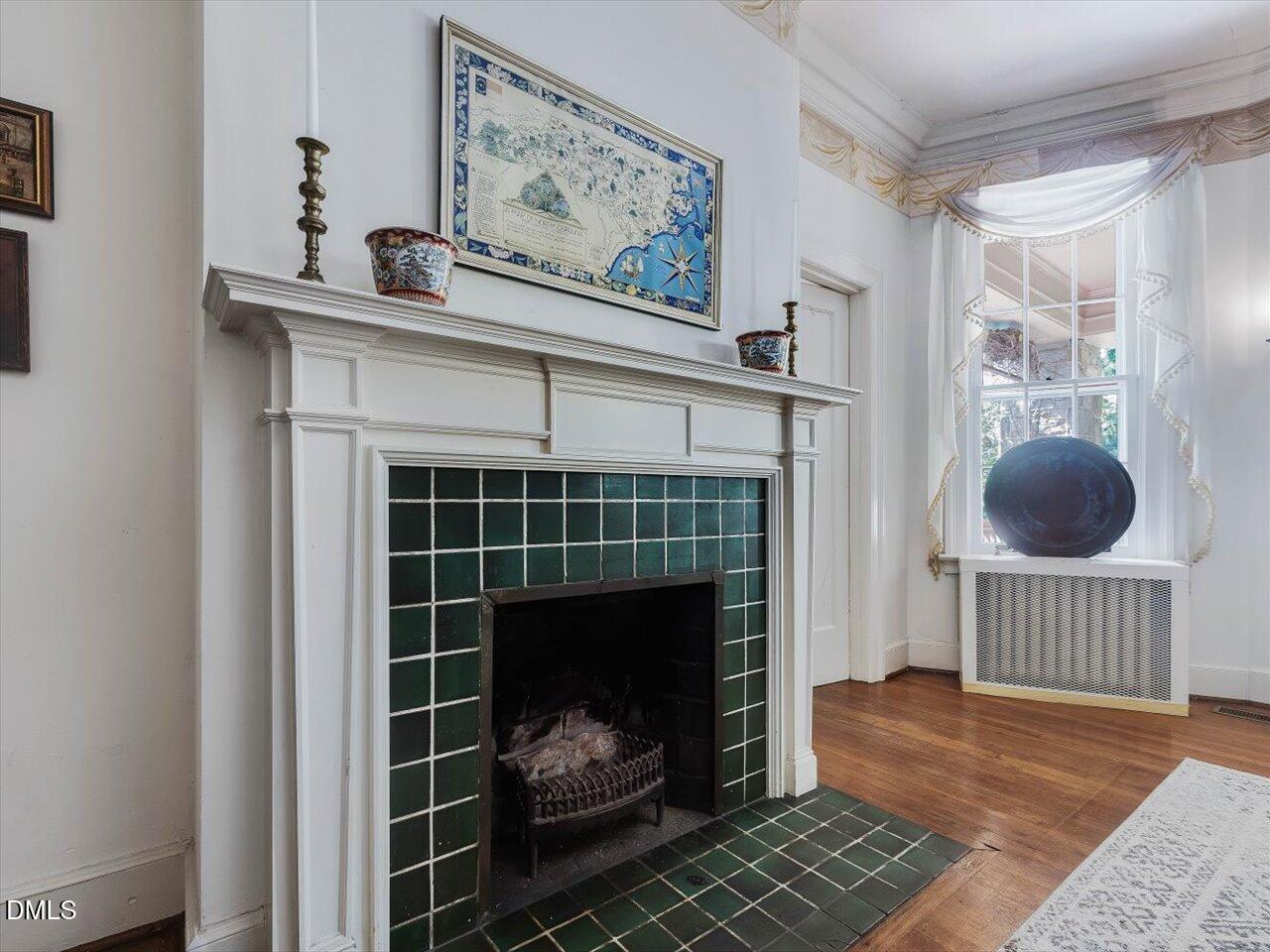 216-204 Hawthorne Road Raleigh, NC 27605 - Photo 16 of 28 216 Hawthorne