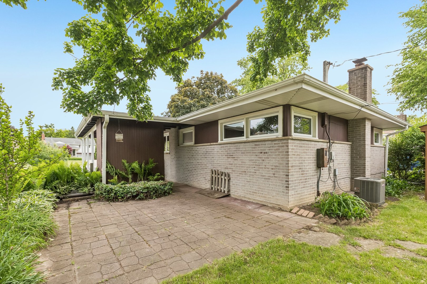 220 Voltz Road Northbrook, IL 60062 - Photo 38 of 41