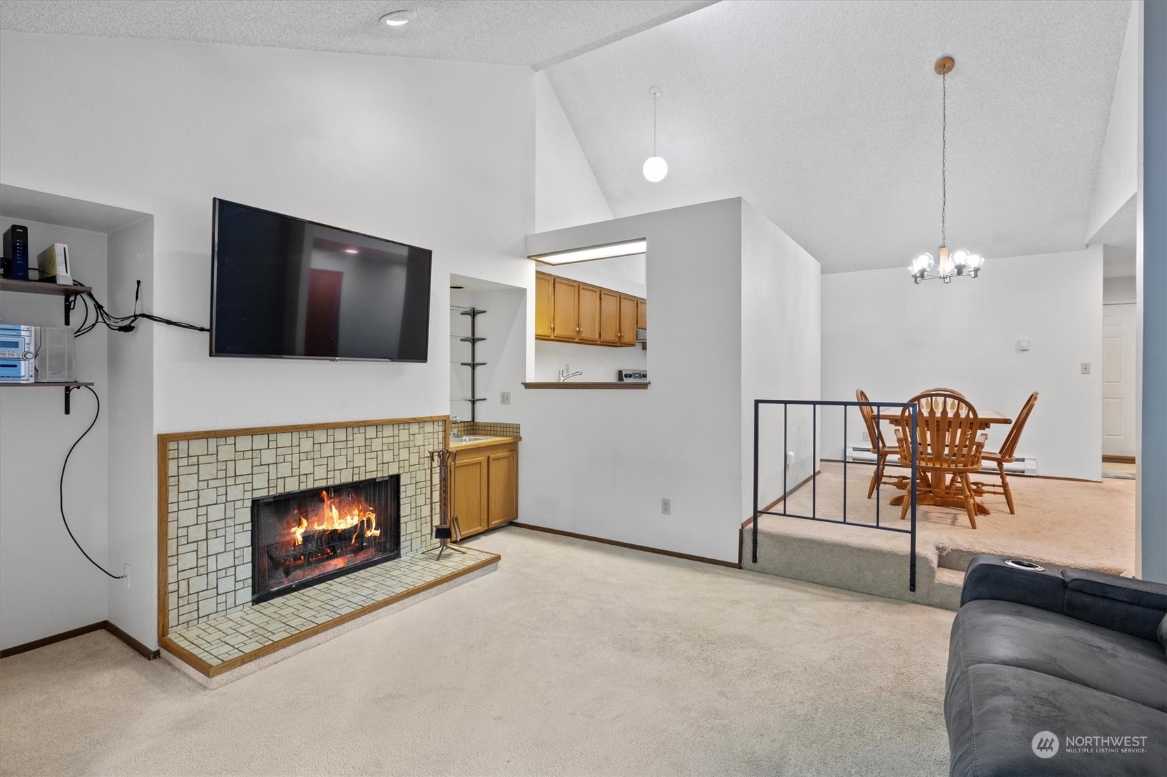 11527 Southeast 175th Street, Unit 9 Renton, WA 98055 - Photo 8 of 27