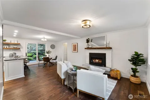 $1,190,000 | 8205 Northeast Blakely Court West, Bainbridge Island, WA 98110