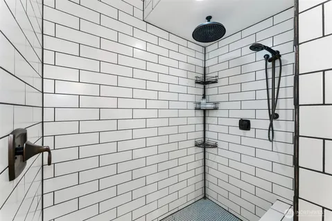 $1,190,000 | 8205 Northeast Blakely Court West, Bainbridge Island, WA 98110