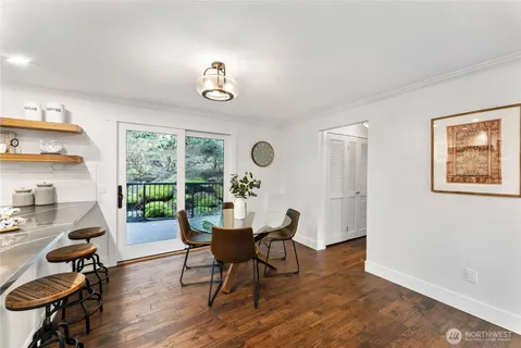 $1,190,000 | 8205 Northeast Blakely Court West, Bainbridge Island, WA 98110