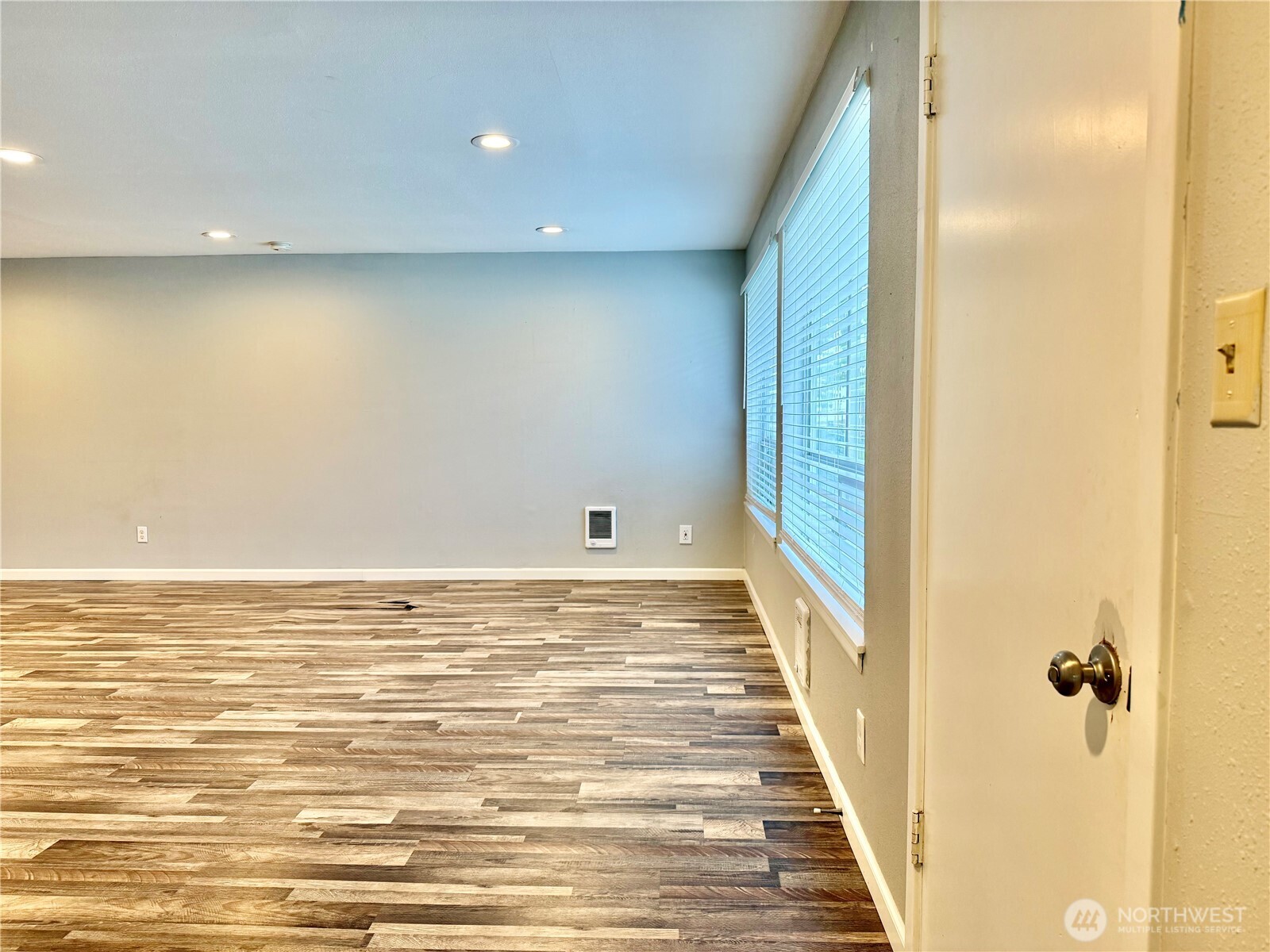 31327 12th Place South Federal Way, WA 98003 - Photo 33 of 38